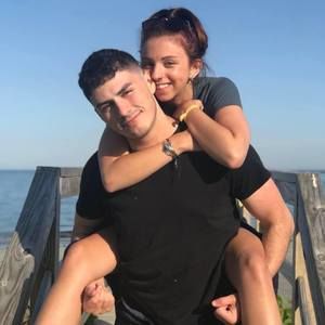 Meet your Posher, Isabel